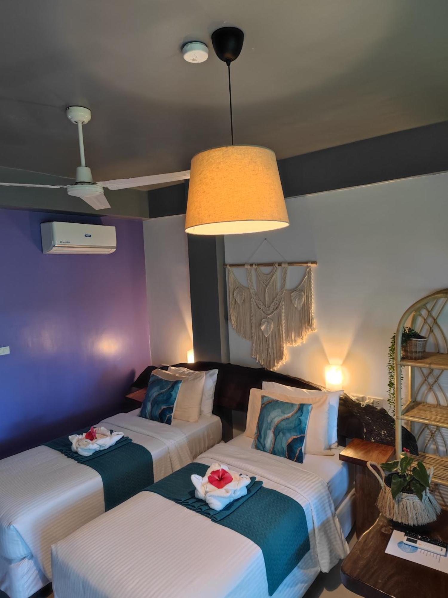 Daluyong Beach Resort General Luna  Eksteriør billede
