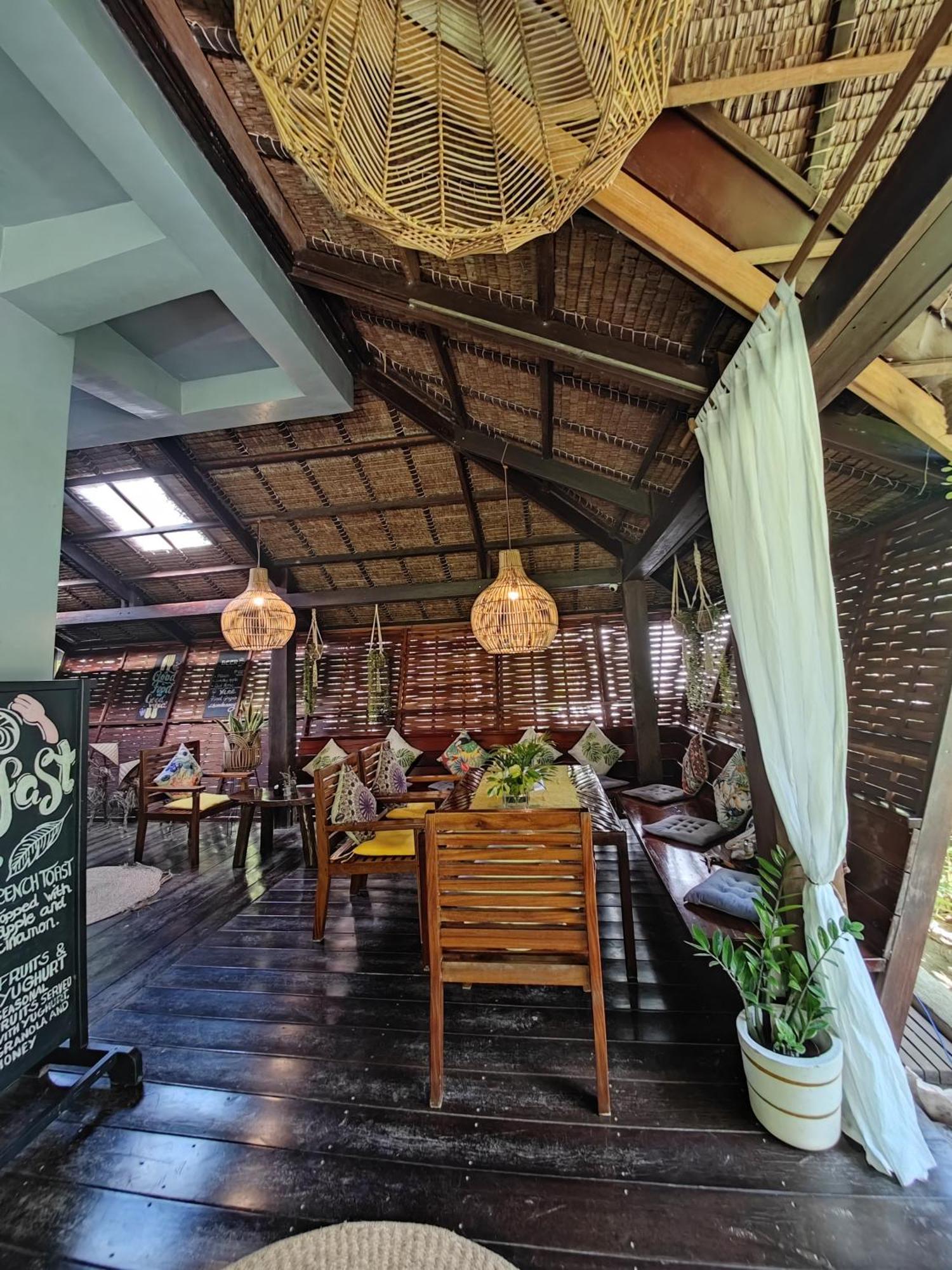 Daluyong Beach Resort General Luna  Eksteriør billede