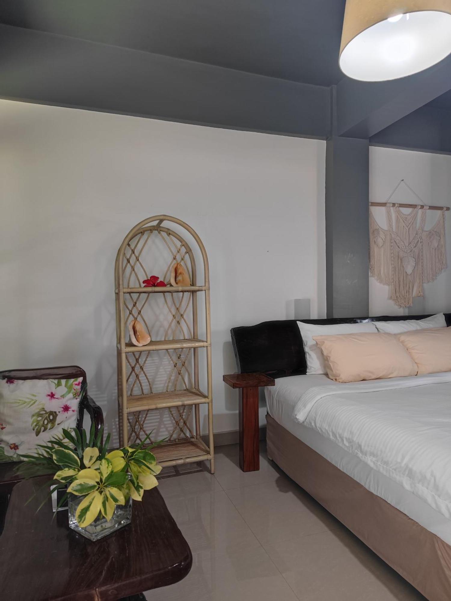Daluyong Beach Resort General Luna  Eksteriør billede