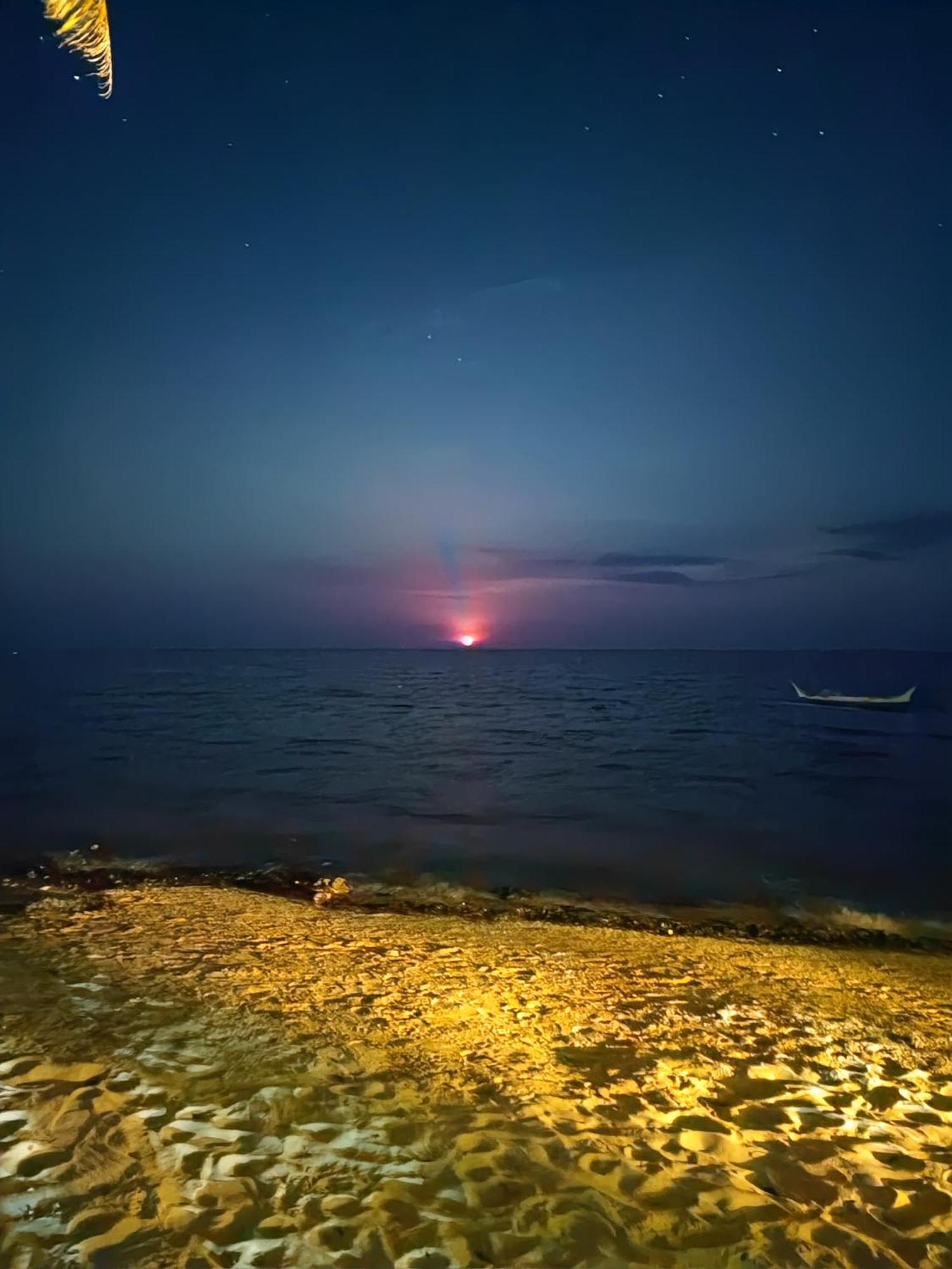 Daluyong Beach Resort General Luna  Eksteriør billede